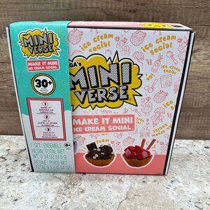 MGA's Mini Verse Make It Mini Food/Ice Cream Social 30 Pieces 8+ Years NIB